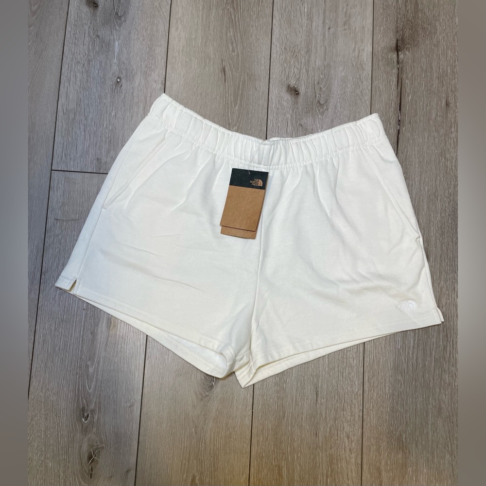 The North Face Half Dome‎ Fleece Shorts L Gardenia White Cozy Casual Athleisure